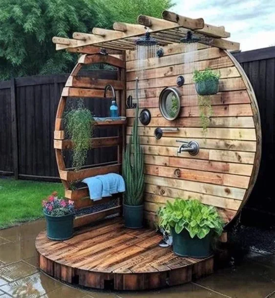 Wood Pallet Showers