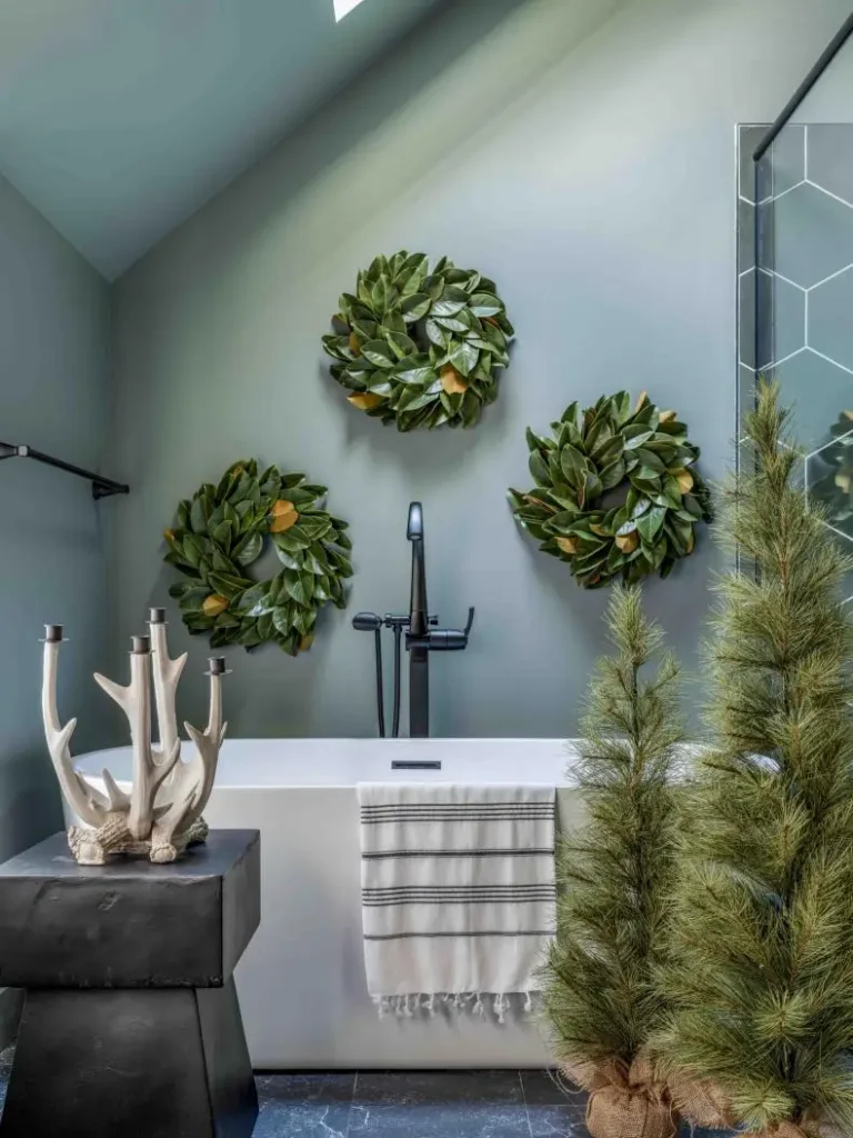 Bathroom Christmas Decor Idea