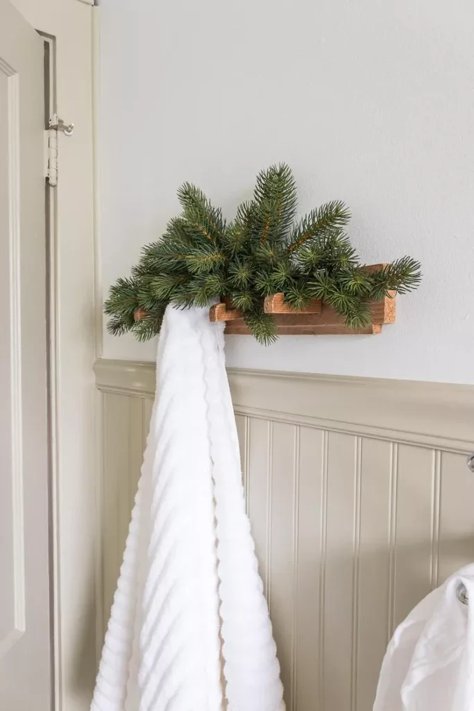 Bathroom Christmas Decor Ideas 