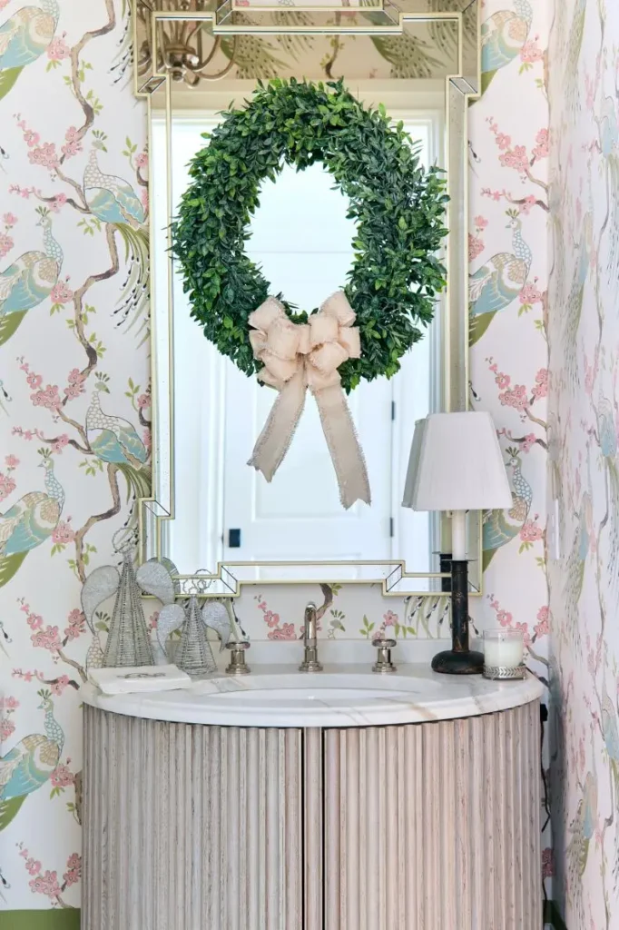  Christmas Bathroom Decor Ideas