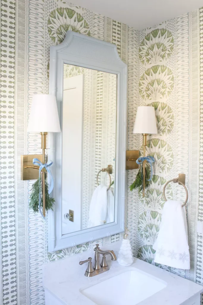 Bathroom Christmas Decor Ideas 