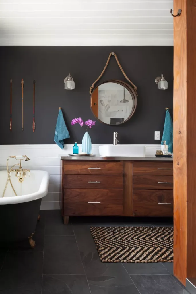 Black Bathroom Idea