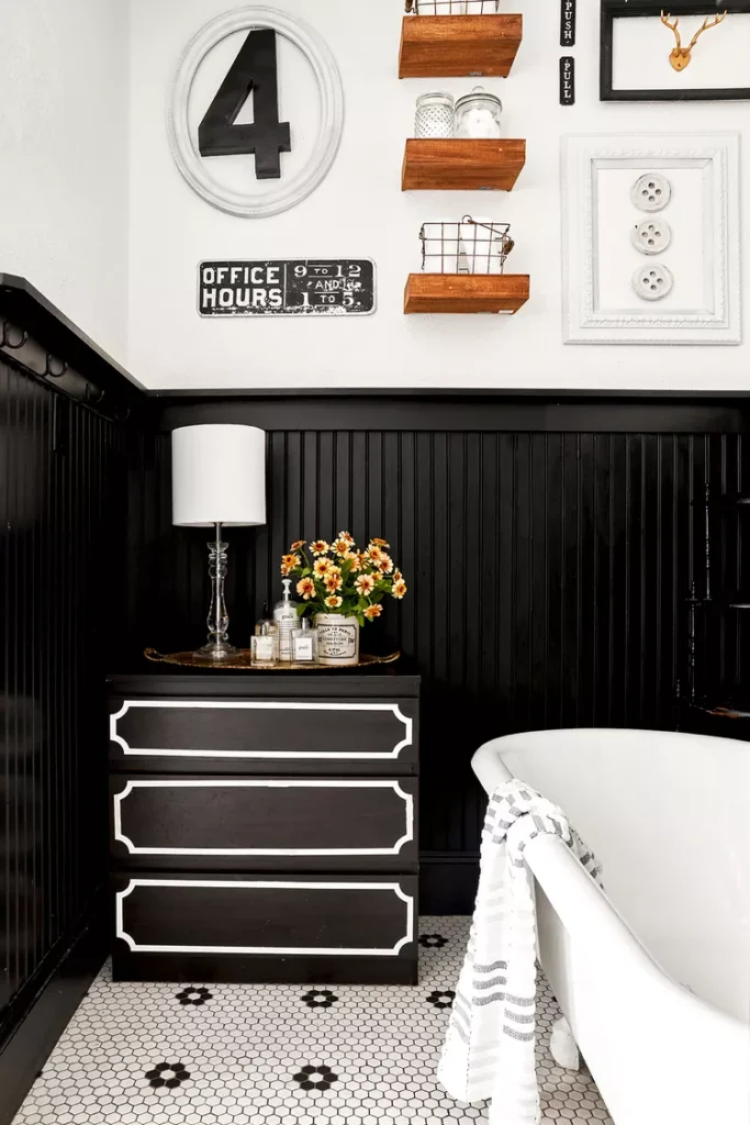 Black Bathroom Ideas