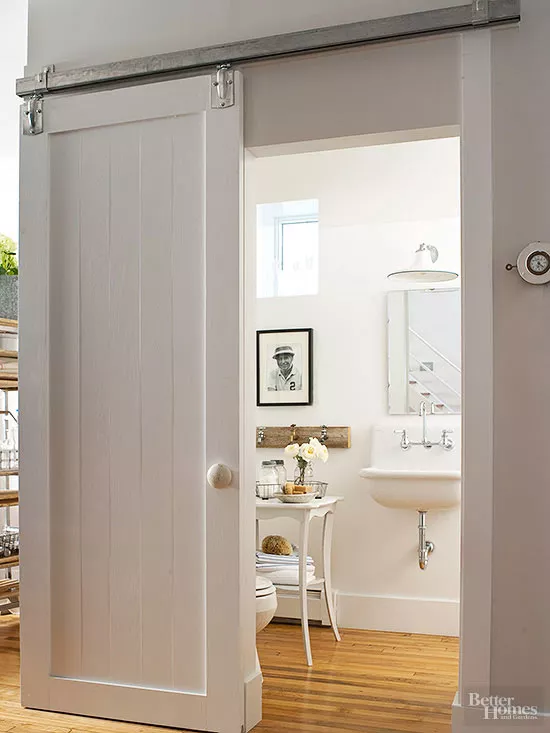 Farmhouse Bathroom Design