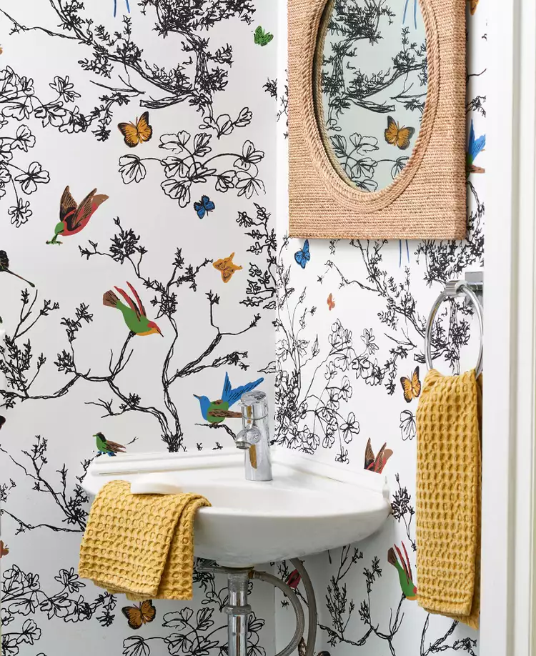 Bathroom wall decor ideas